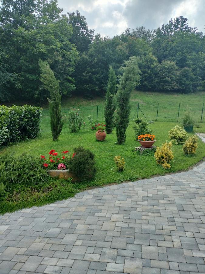 Casa Relax Immersa Nel Verde Della Natura Casalborgone Bagian luar foto